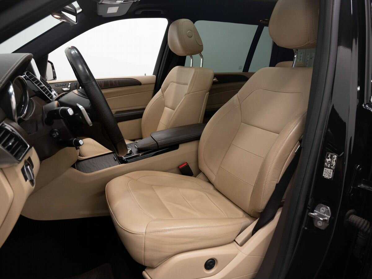 Купить Mercedes-Benz GLS с пробегом. Фото: #8