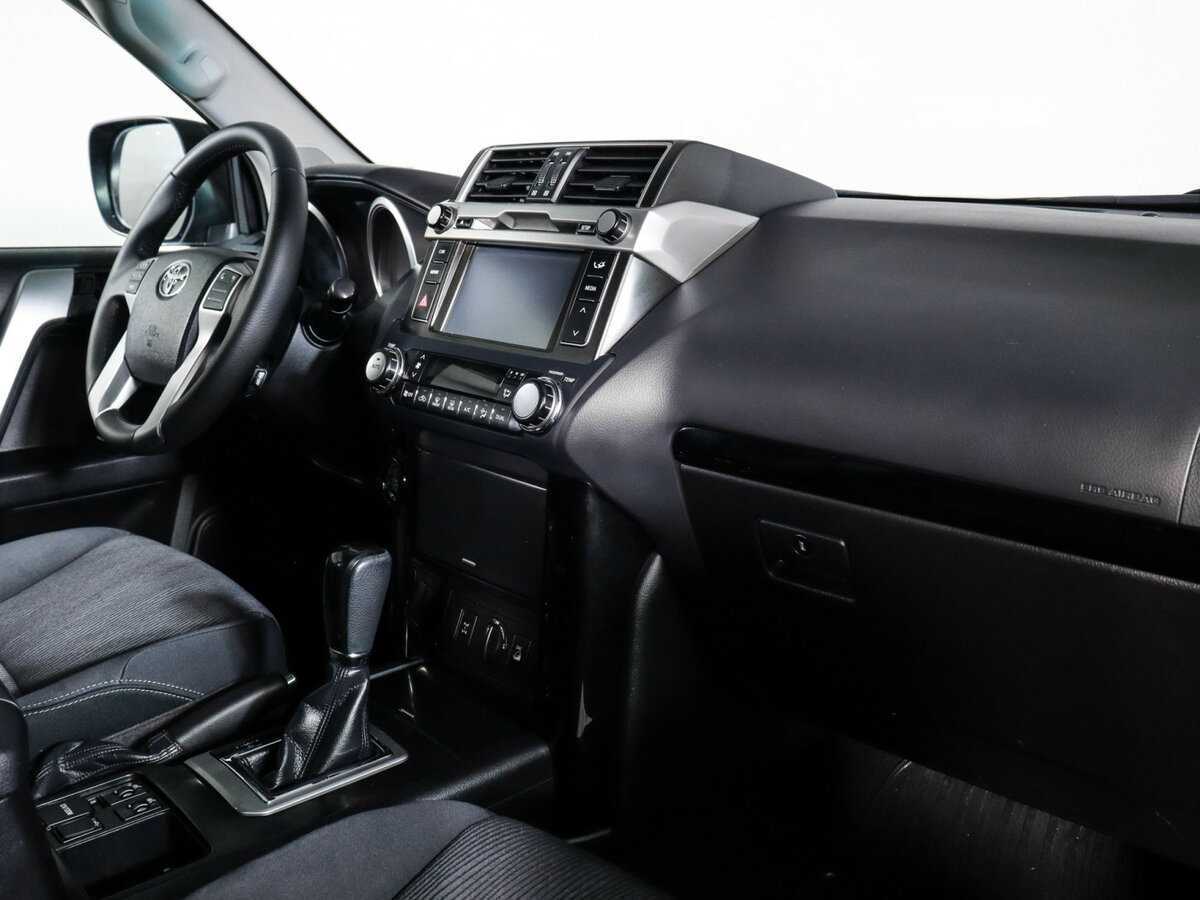 Купить Toyota Land Cruiser Prado с пробегом. Фото: #8