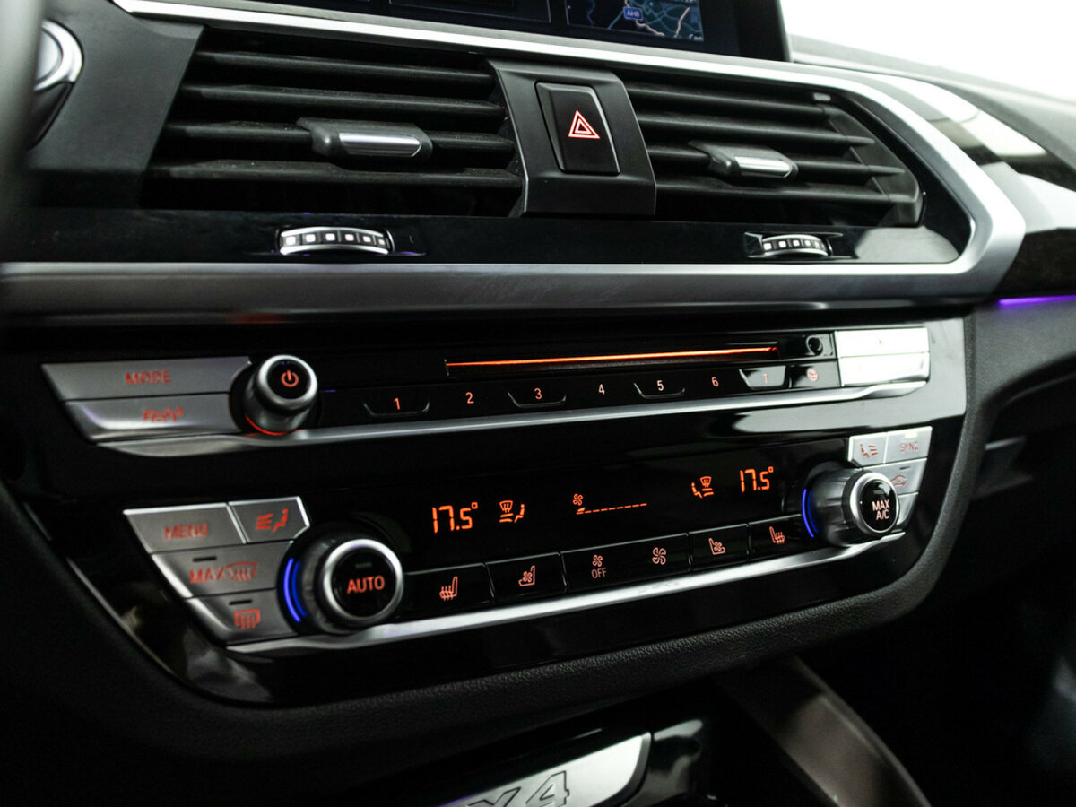 Купить BMW X4 с пробегом. Фото: #16