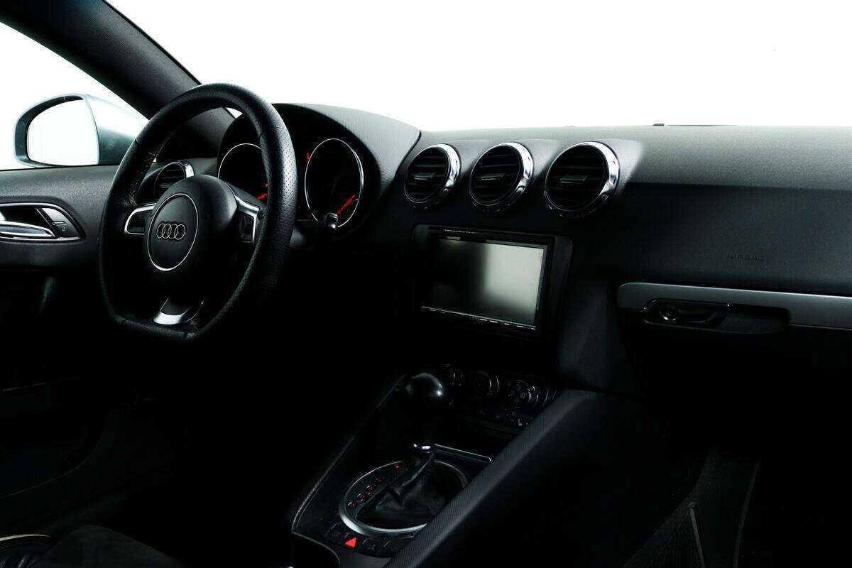 Купить Audi TT с пробегом. Фото: #8