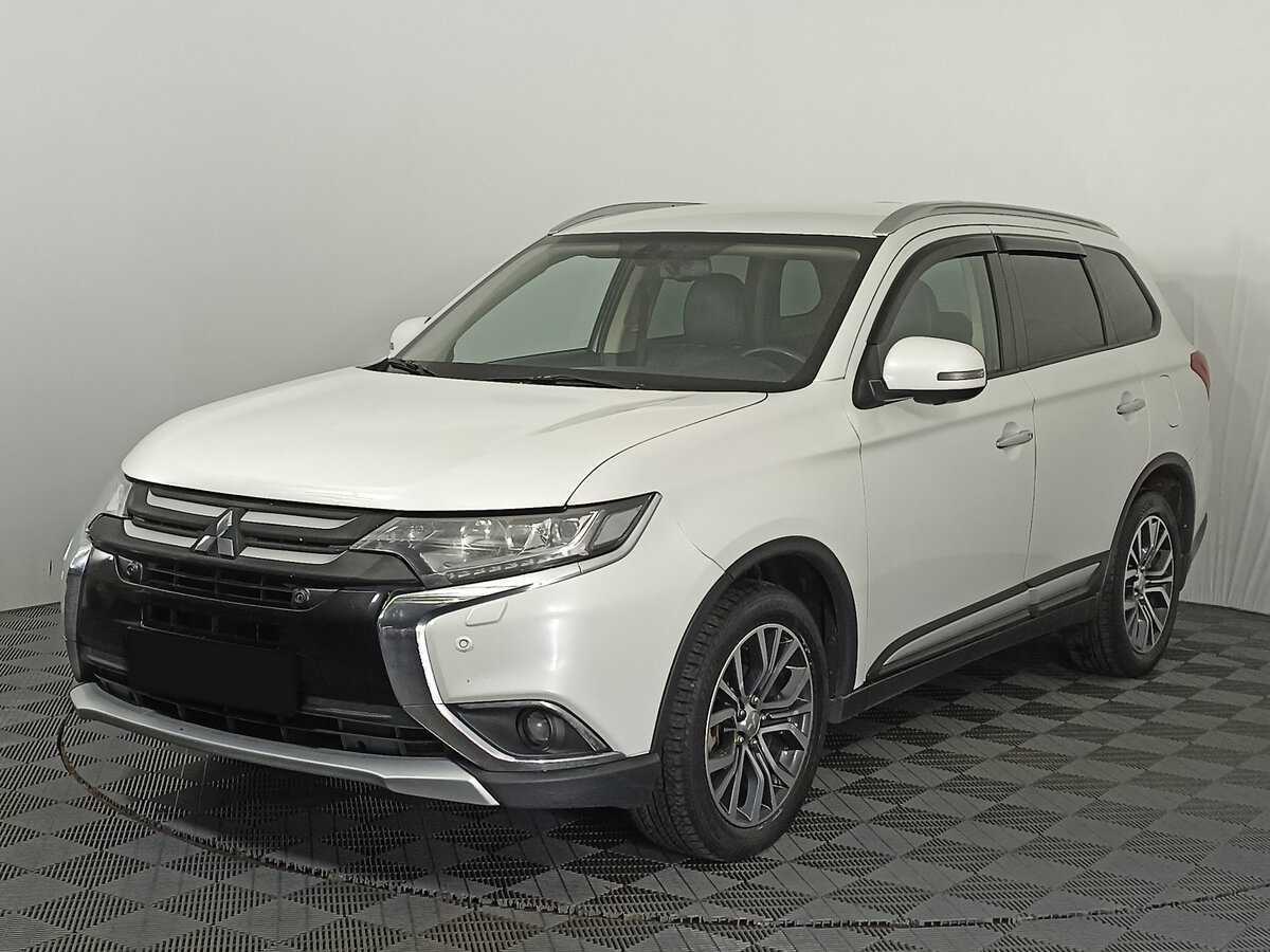 Купить Mitsubishi Outlander с пробегом. Посмотреть фото