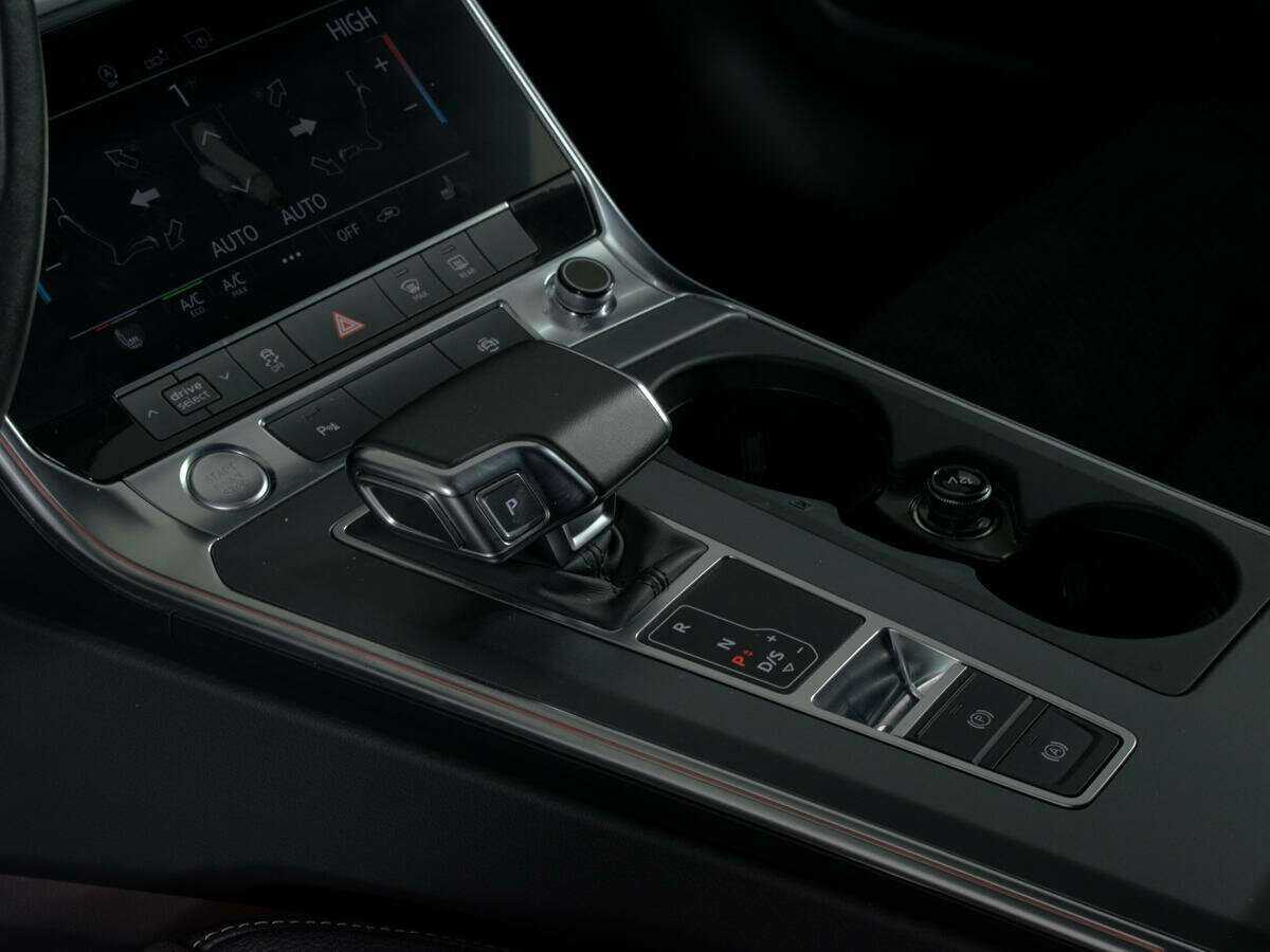 Купить Audi A6 с пробегом. Фото: #13