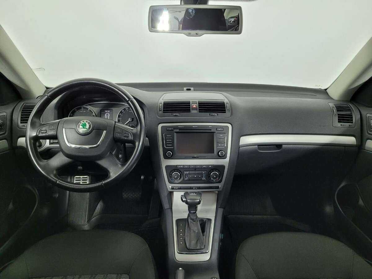 Купить Skoda Octavia с пробегом. Фото: #6