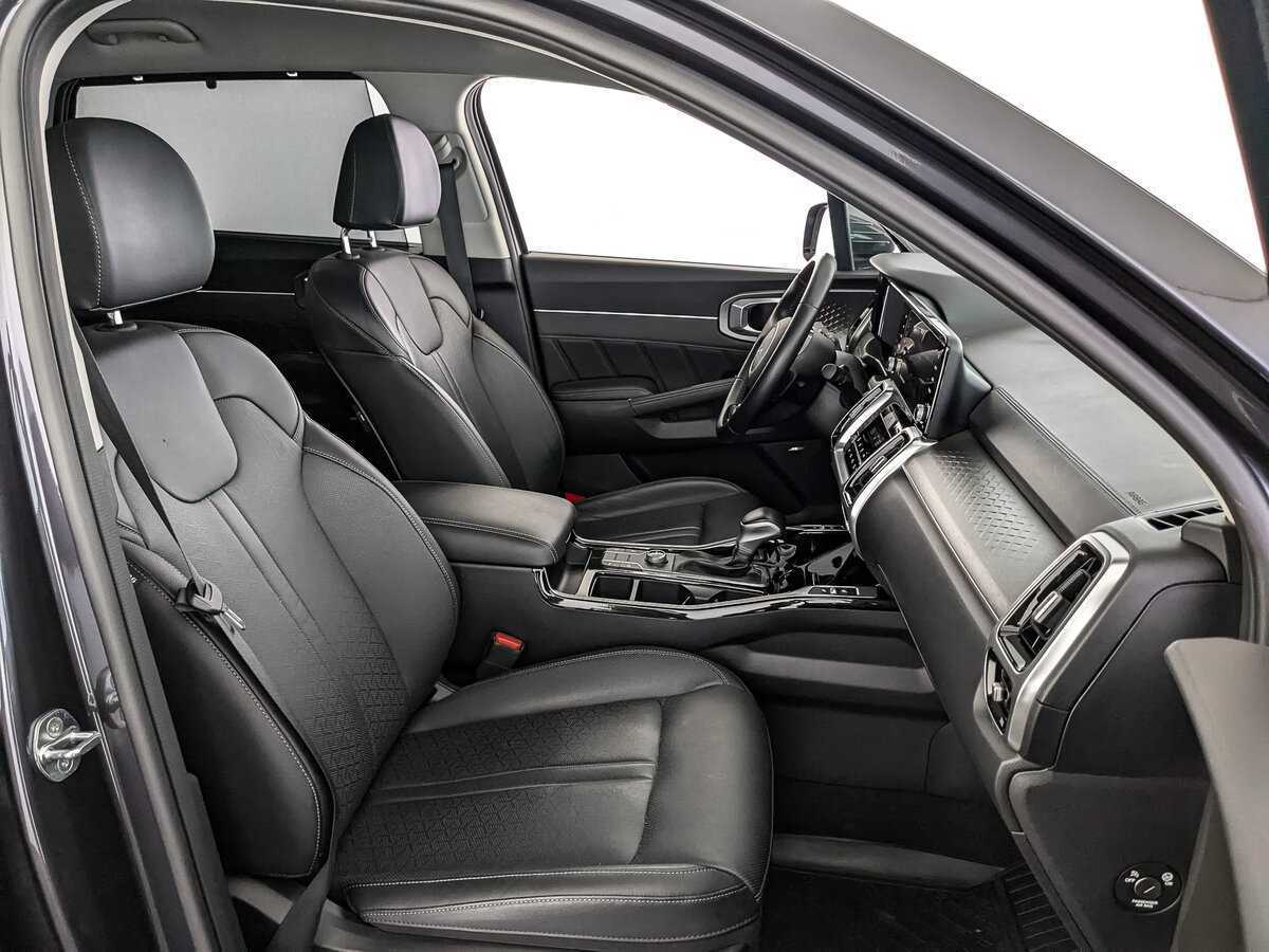 Купить Kia Sorento с пробегом. Фото: #18