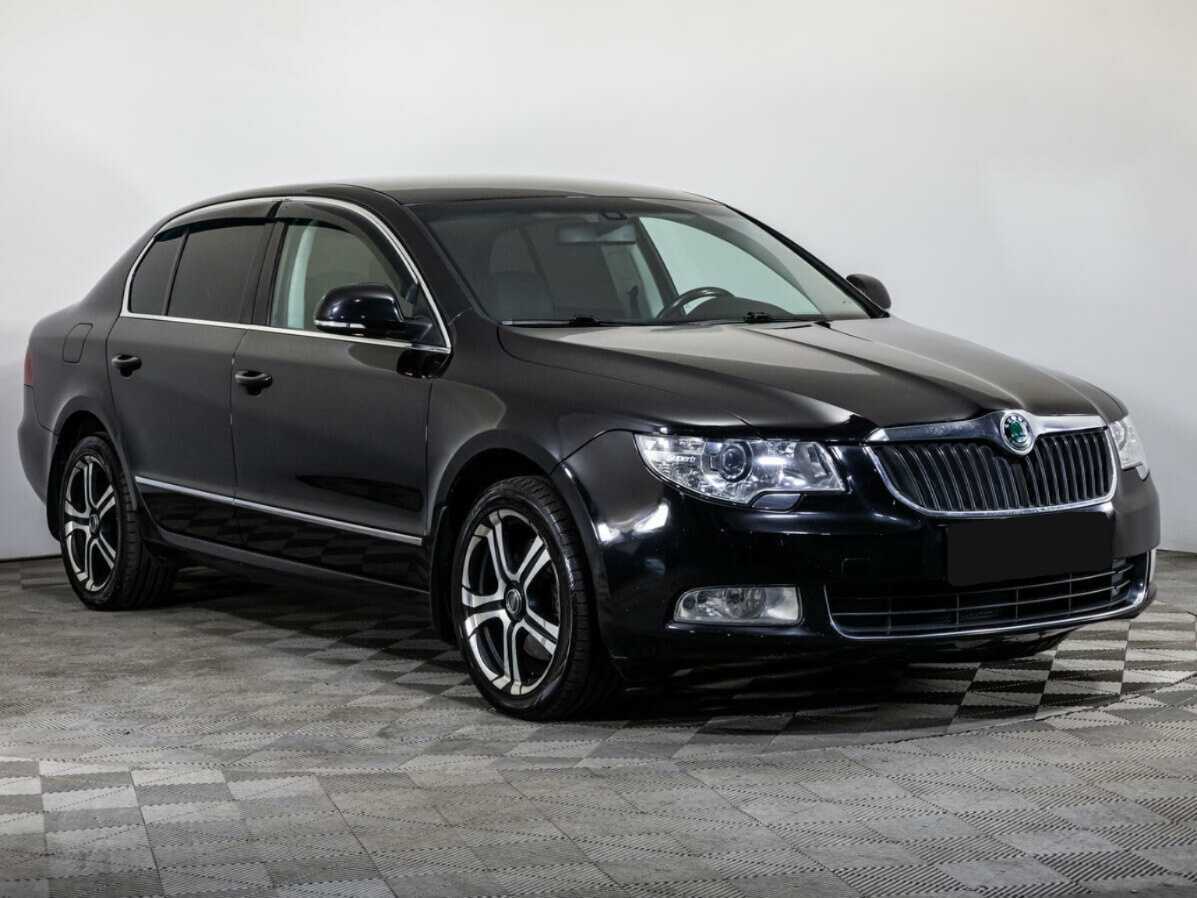 Купить Skoda Superb с пробегом. Фото: #2