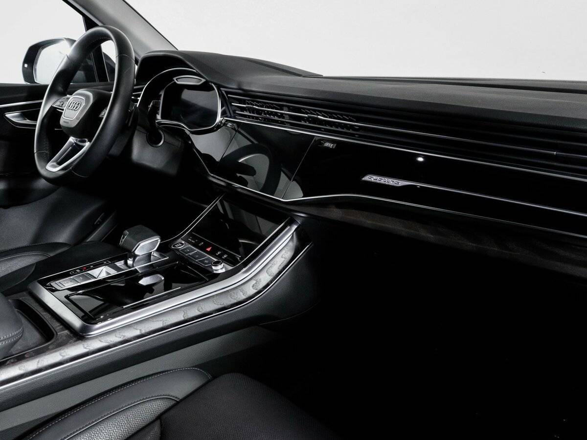 Купить Audi Q7 с пробегом. Фото: #8