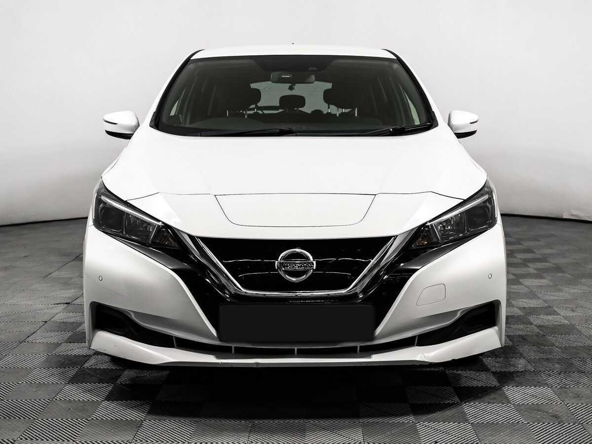 Купить Nissan Leaf с пробегом. Фото: #1