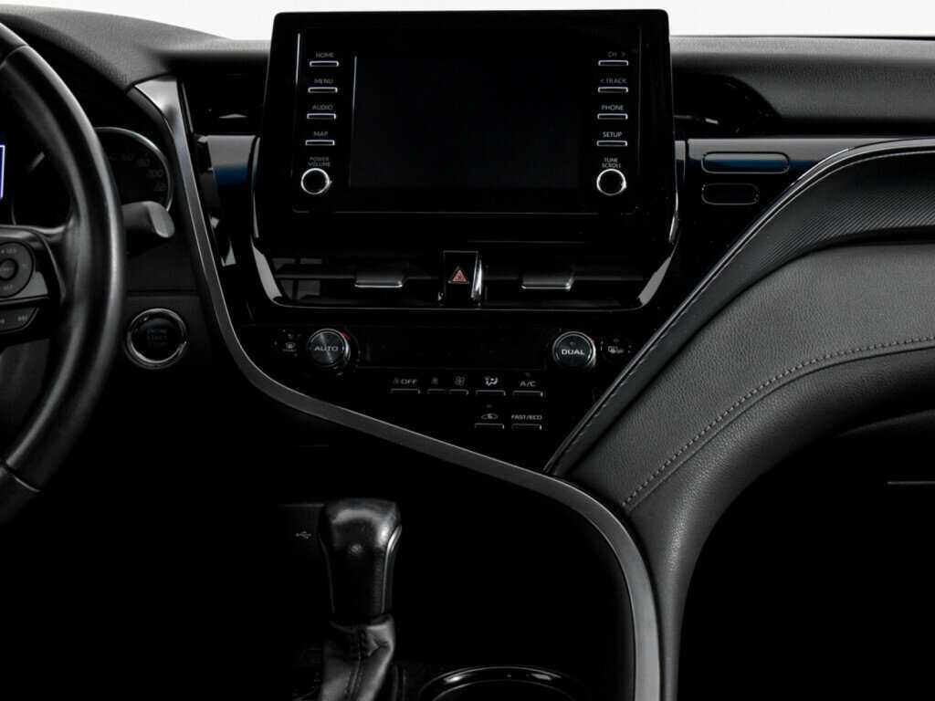 Купить Toyota Camry с пробегом. Фото: #14