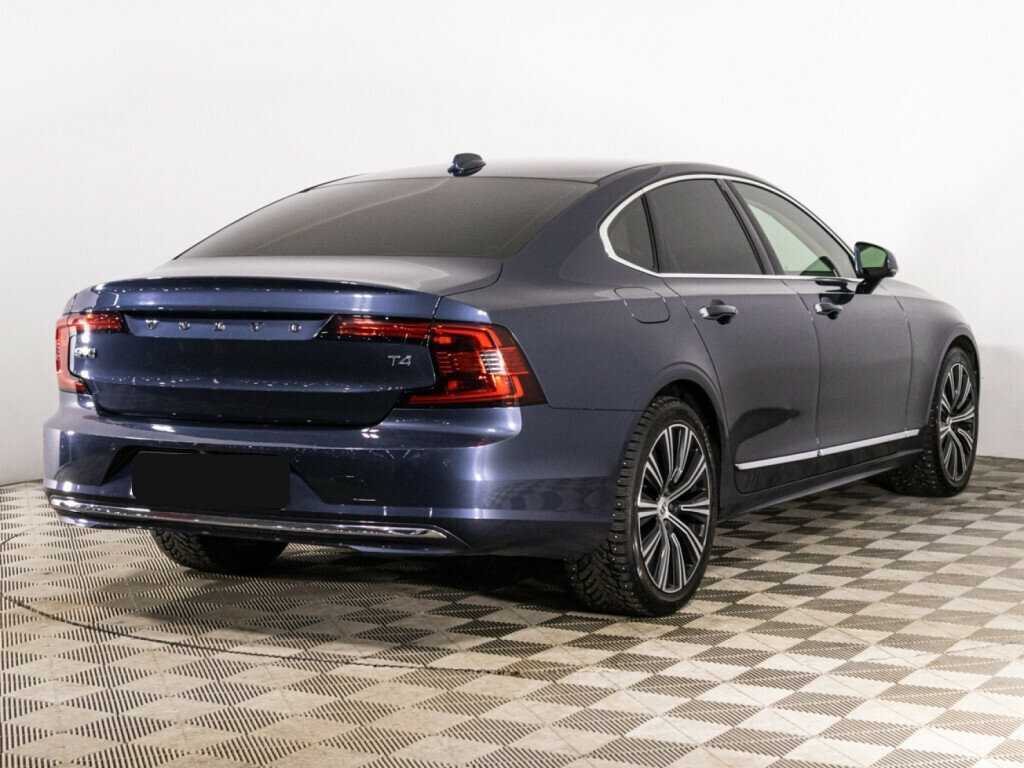 Купить Volvo S90 с пробегом. Фото: #4