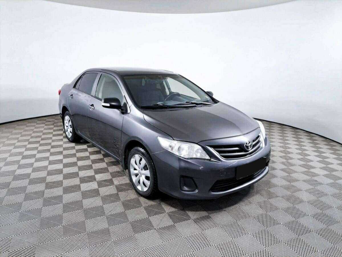 Купить Toyota Corolla с пробегом. Фото: #2
