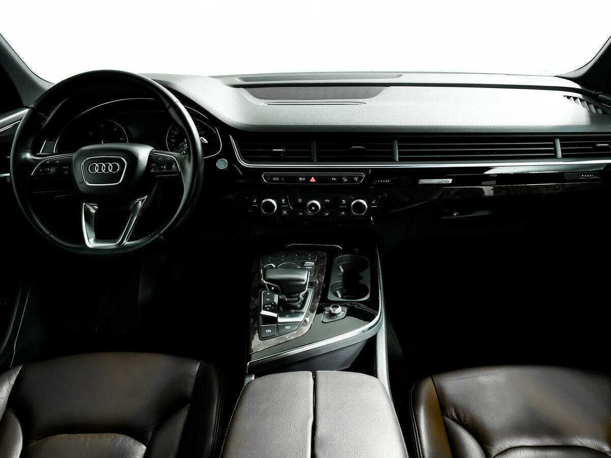 Купить Audi Q7 с пробегом. Фото: #10
