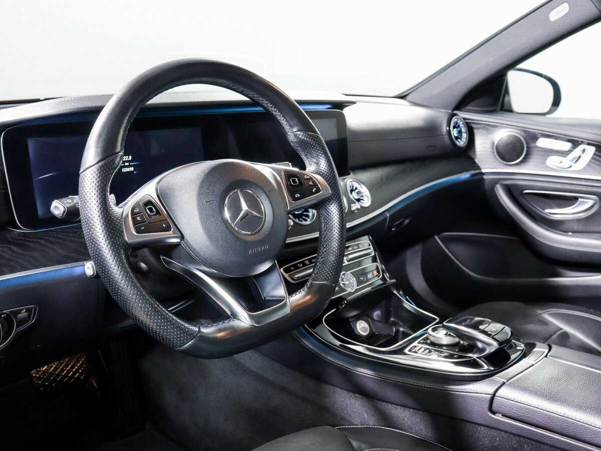 Купить Mercedes-Benz E-Класс с пробегом. Фото: #9