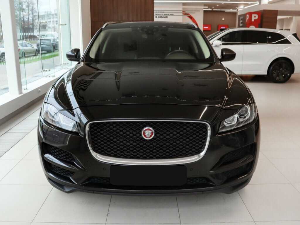 Купить Jaguar F-Pace с пробегом. Фото: #1