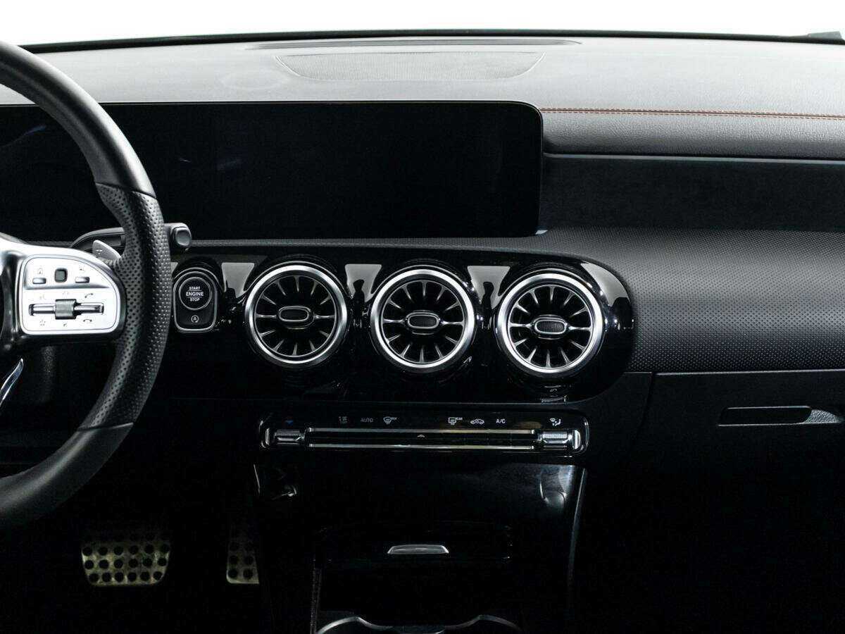 Купить Mercedes-Benz CLA с пробегом. Фото: #13