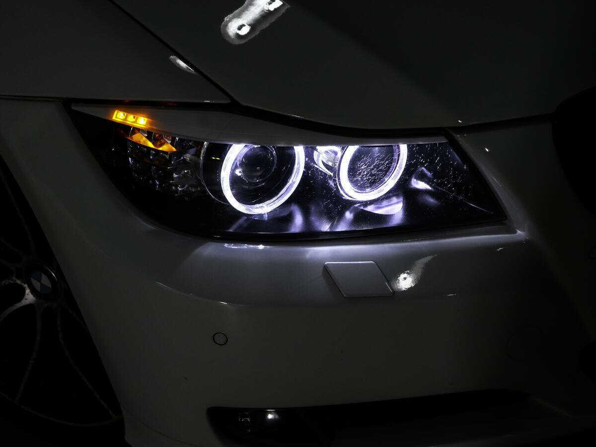 Купить BMW 3 серии с пробегом. Фото: #25