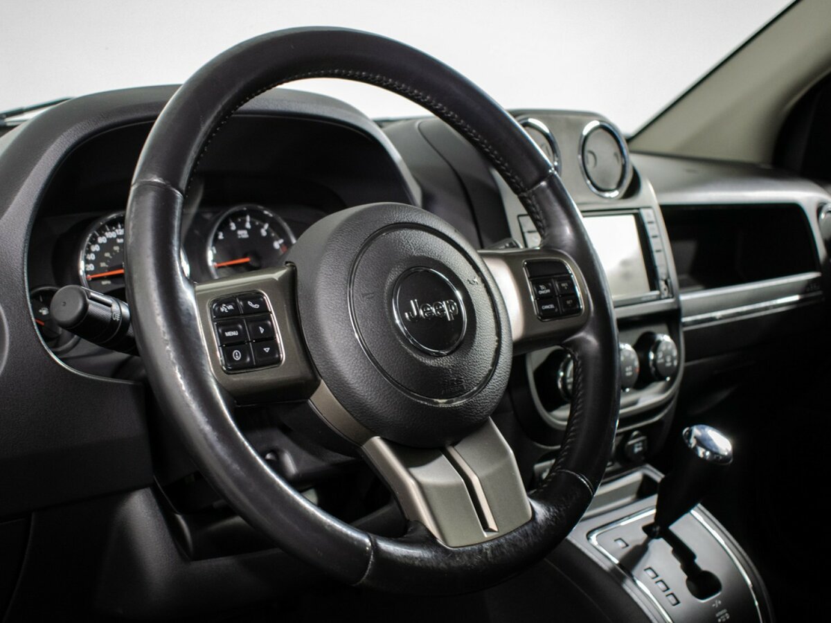 Купить Jeep Compass с пробегом. Фото: #12