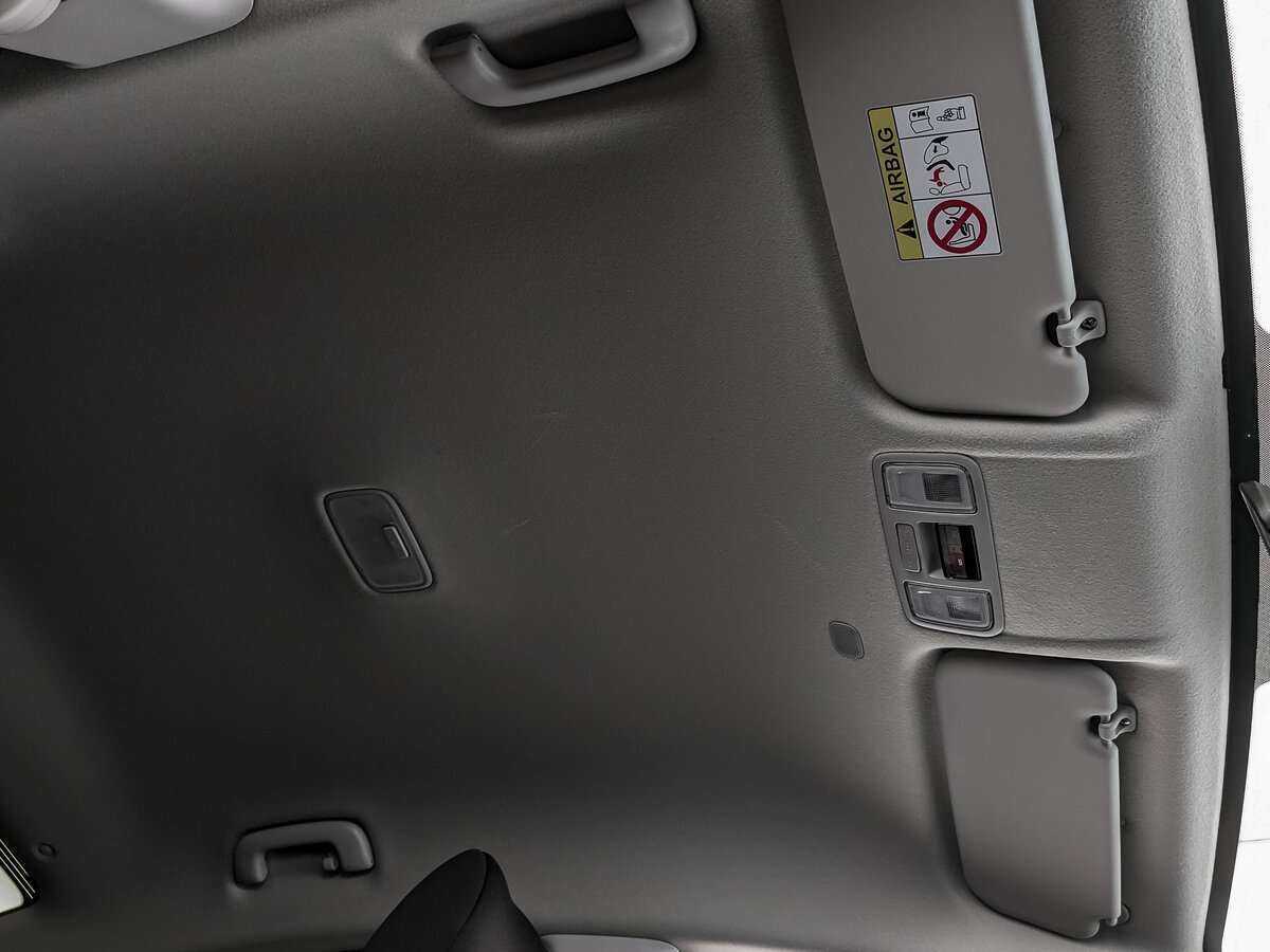 Купить Hyundai Solaris с пробегом. Фото: #22
