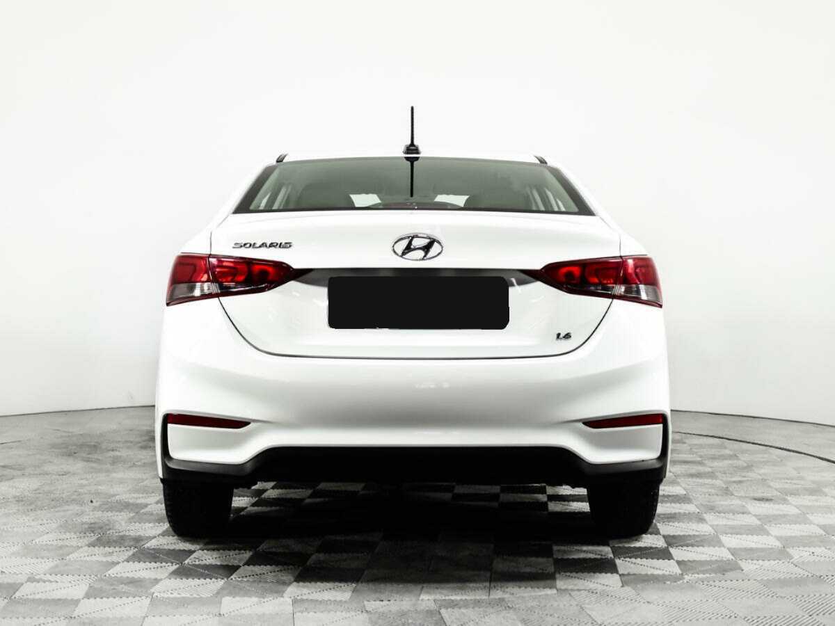 Купить Hyundai Solaris с пробегом. Фото: #5