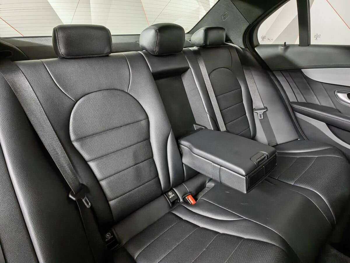 Купить Mercedes-Benz C-Класс с пробегом. Фото: #12