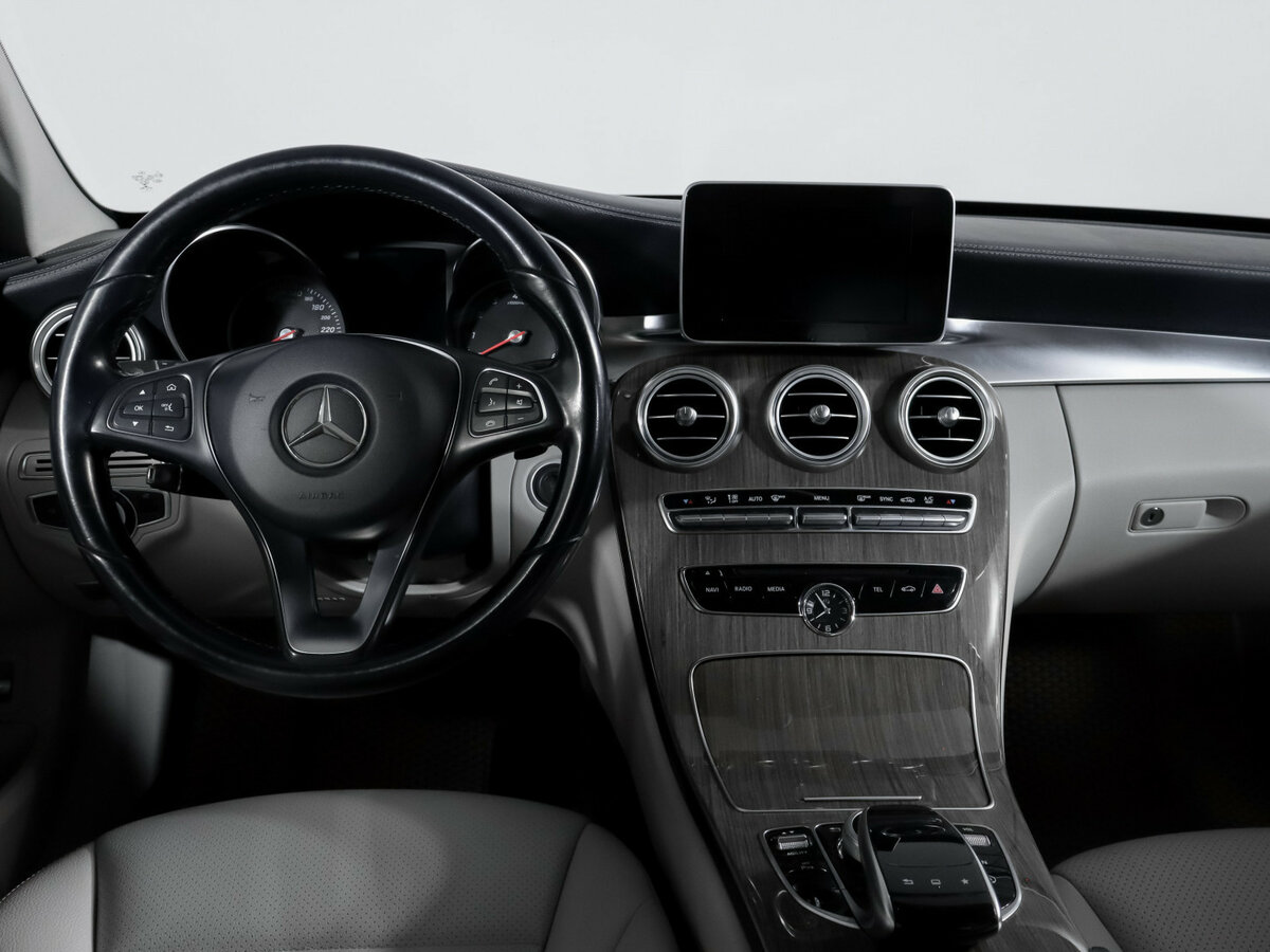 Купить Mercedes-Benz C-Класс с пробегом. Фото: #9