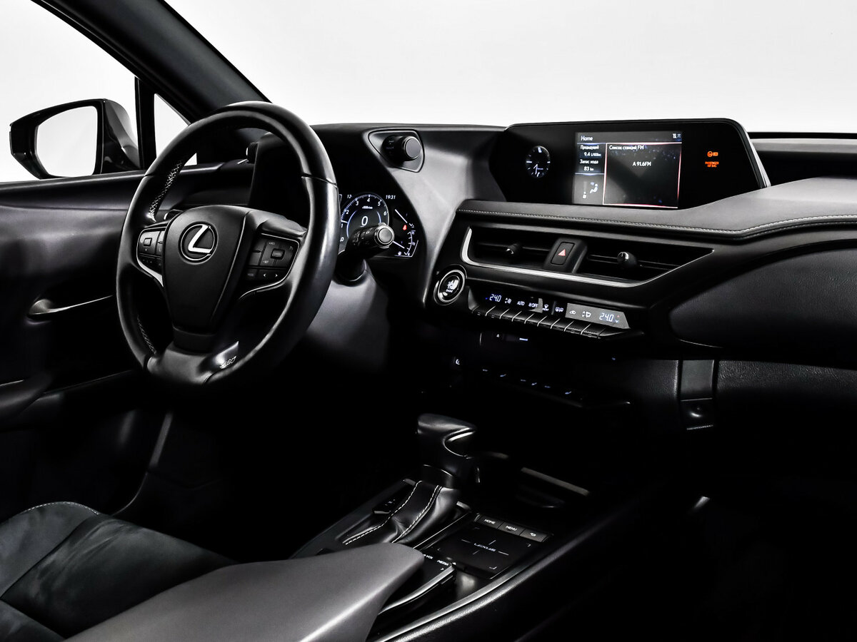 Купить Lexus UX с пробегом. Фото: #7