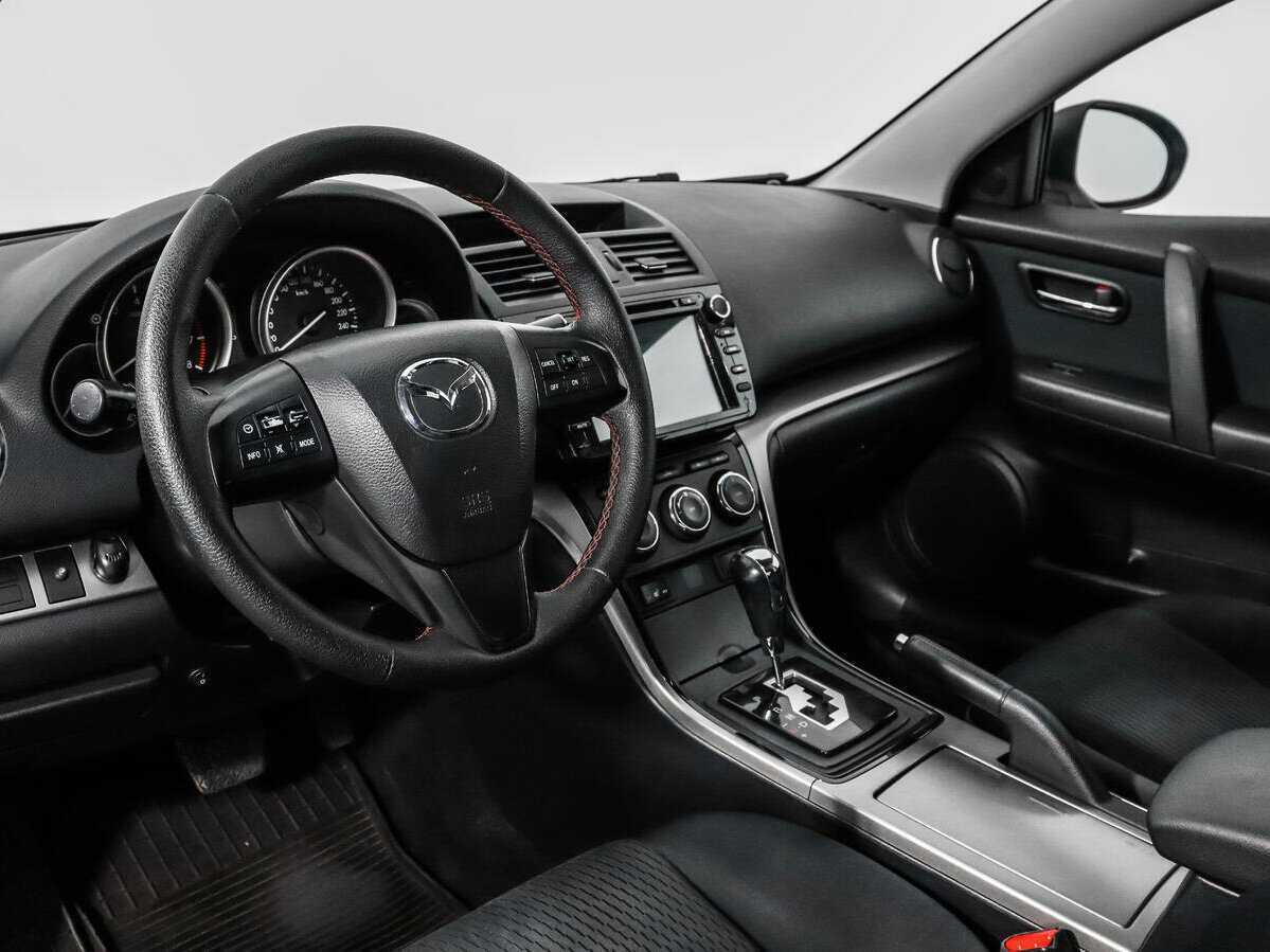 Купить Mazda 6 с пробегом. Фото: #8