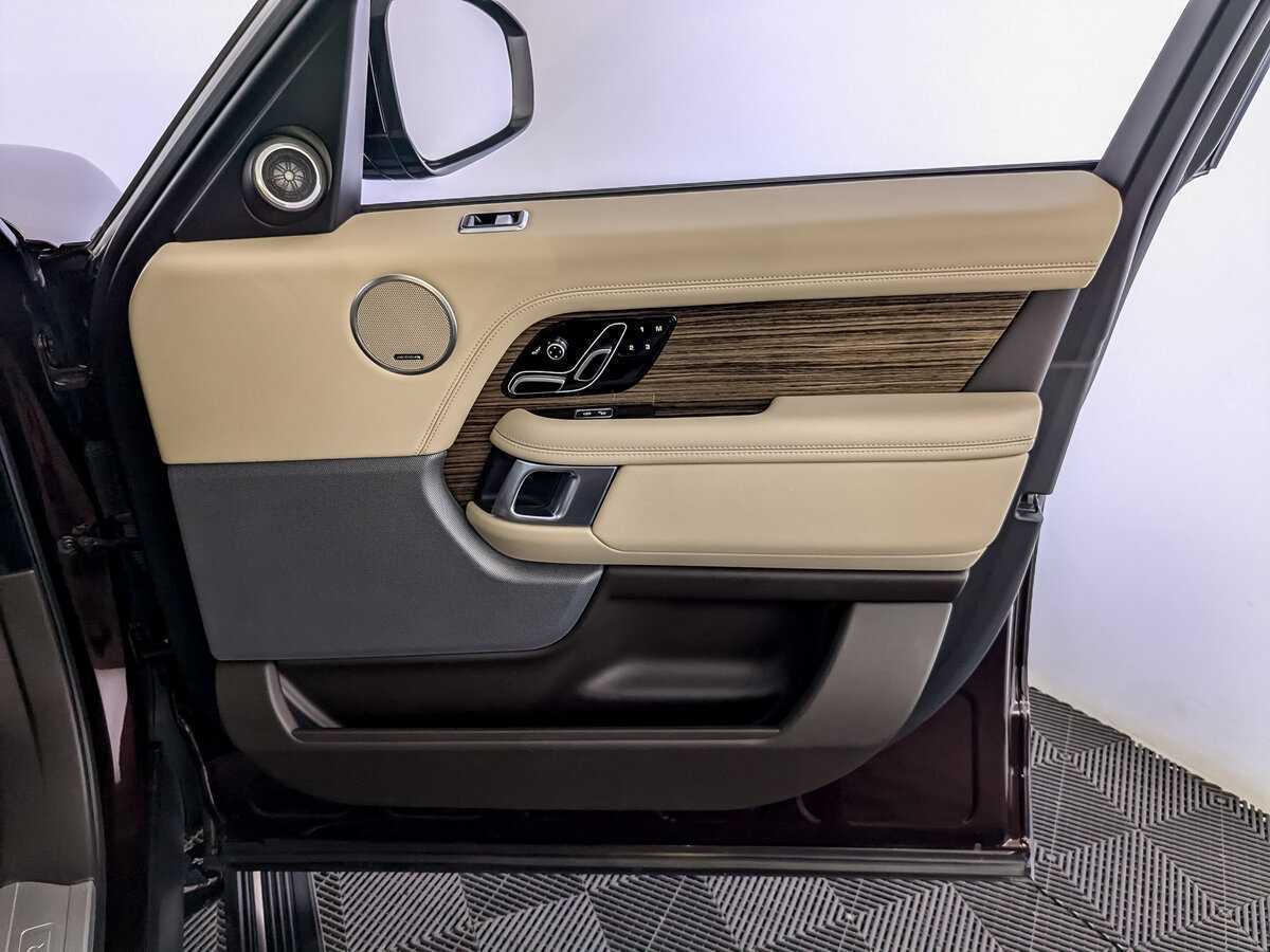 Купить Land Rover Range Rover с пробегом. Фото: #20