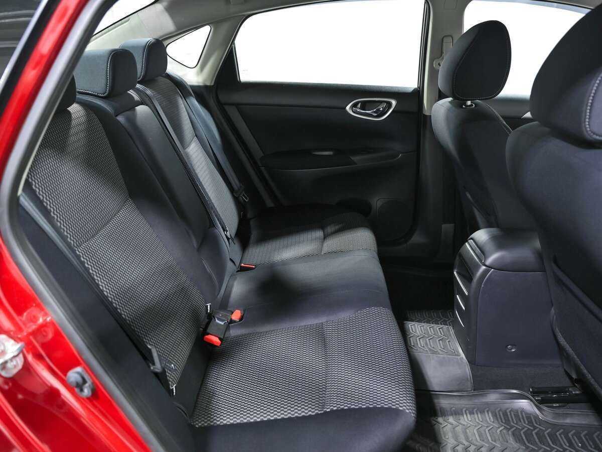 Купить Nissan Sentra с пробегом. Фото: #14