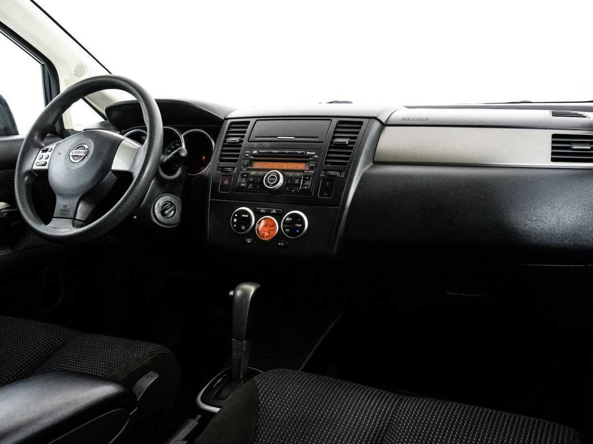 Купить Nissan Tiida с пробегом. Фото: #6