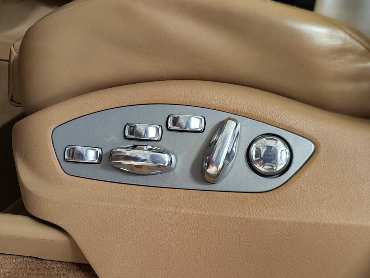Купить Porsche Cayenne с пробегом. Фото: #18