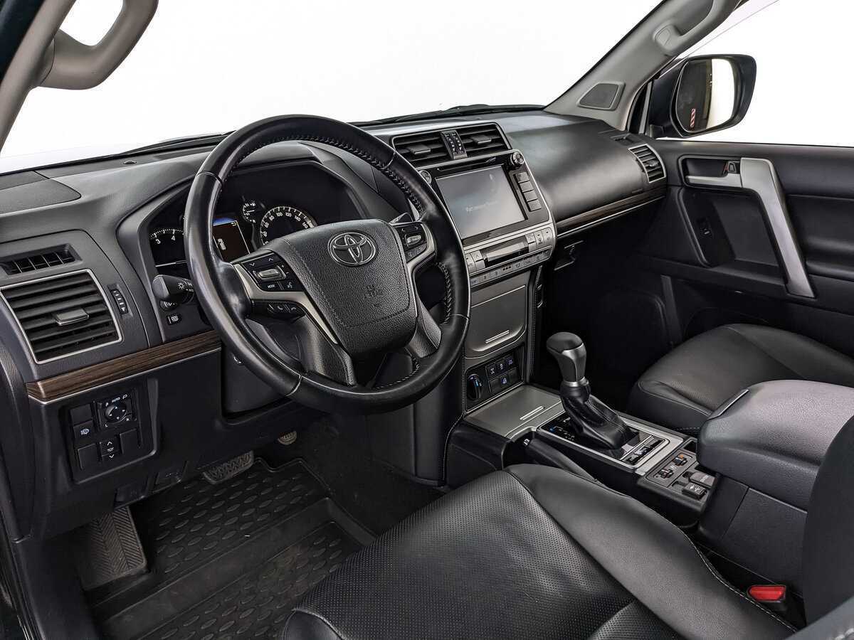 Купить Toyota Land Cruiser Prado с пробегом. Фото: #10