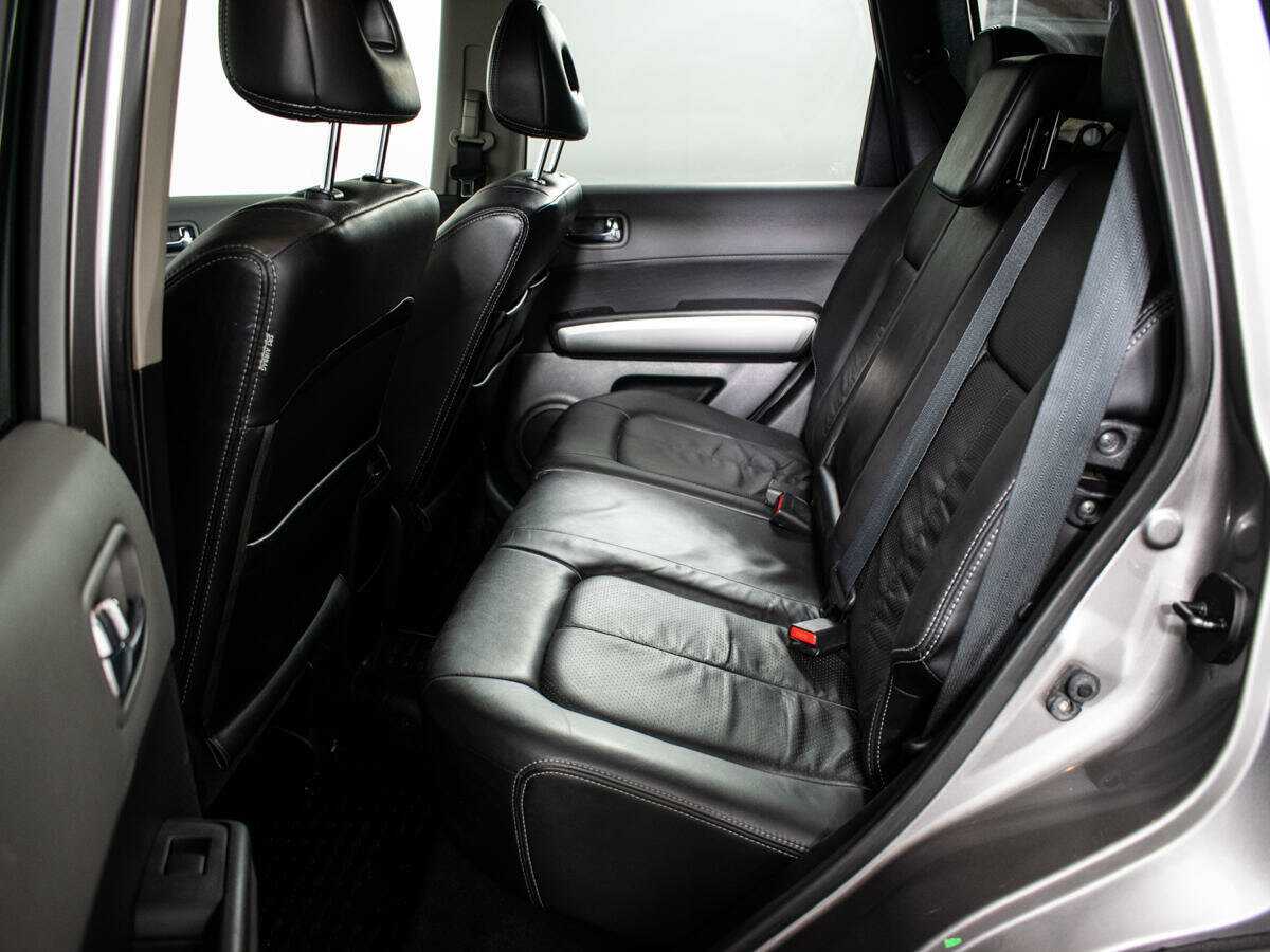 Купить Nissan X-Trail с пробегом. Фото: #9