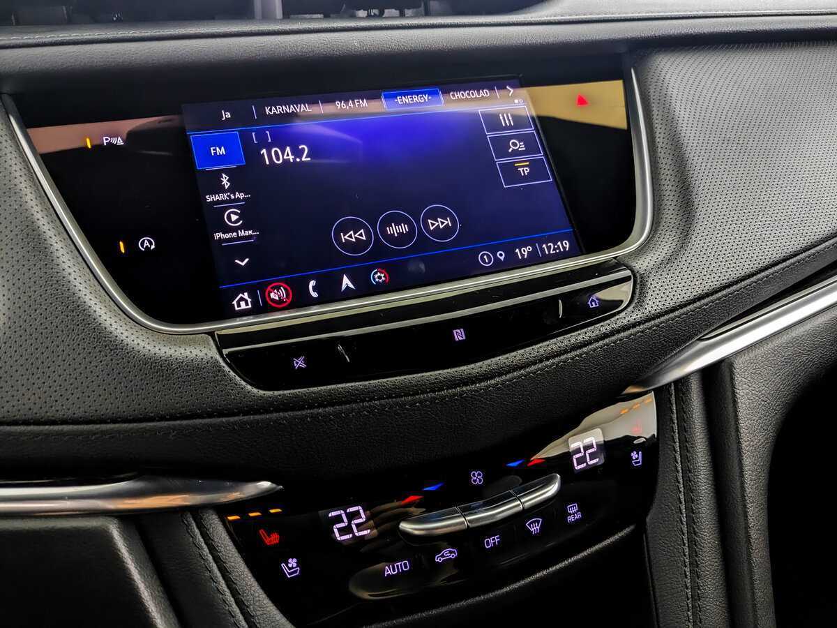 Купить Cadillac XT5 с пробегом. Фото: #29