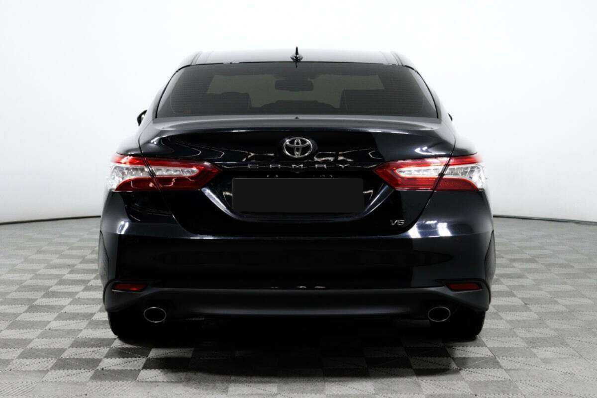 Купить Toyota Camry с пробегом. Фото: #5