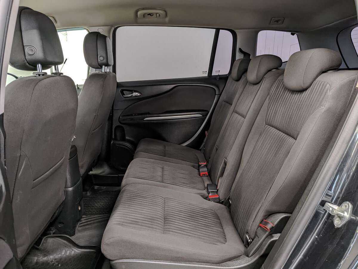 Купить Opel Zafira с пробегом. Фото: #13