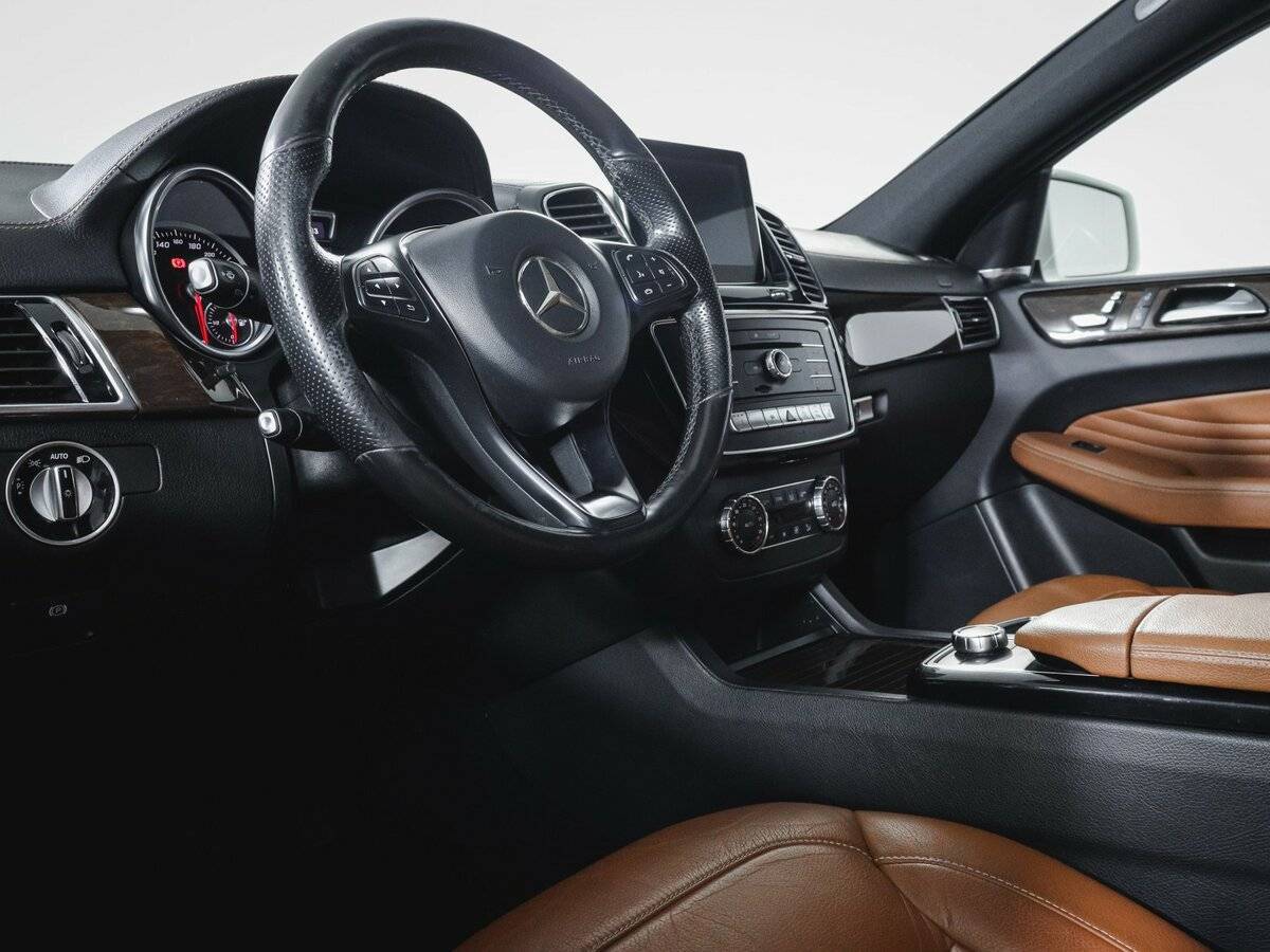 Купить Mercedes-Benz GLE Coupe с пробегом. Фото: #13