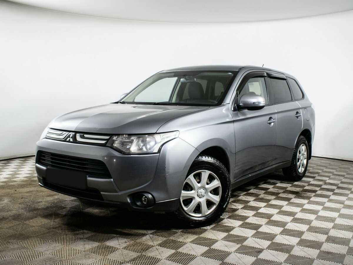 Купить Mitsubishi Outlander с пробегом. Фото: #0