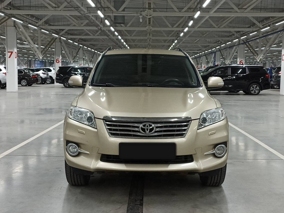 Купить Toyota RAV4 с пробегом. Фото: #1