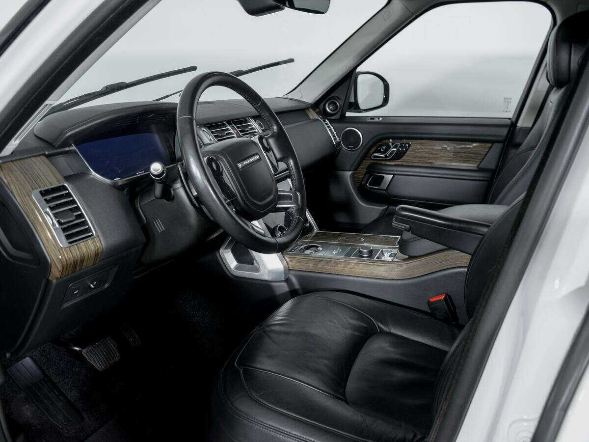 Купить Land Rover Range Rover с пробегом. Фото: #11