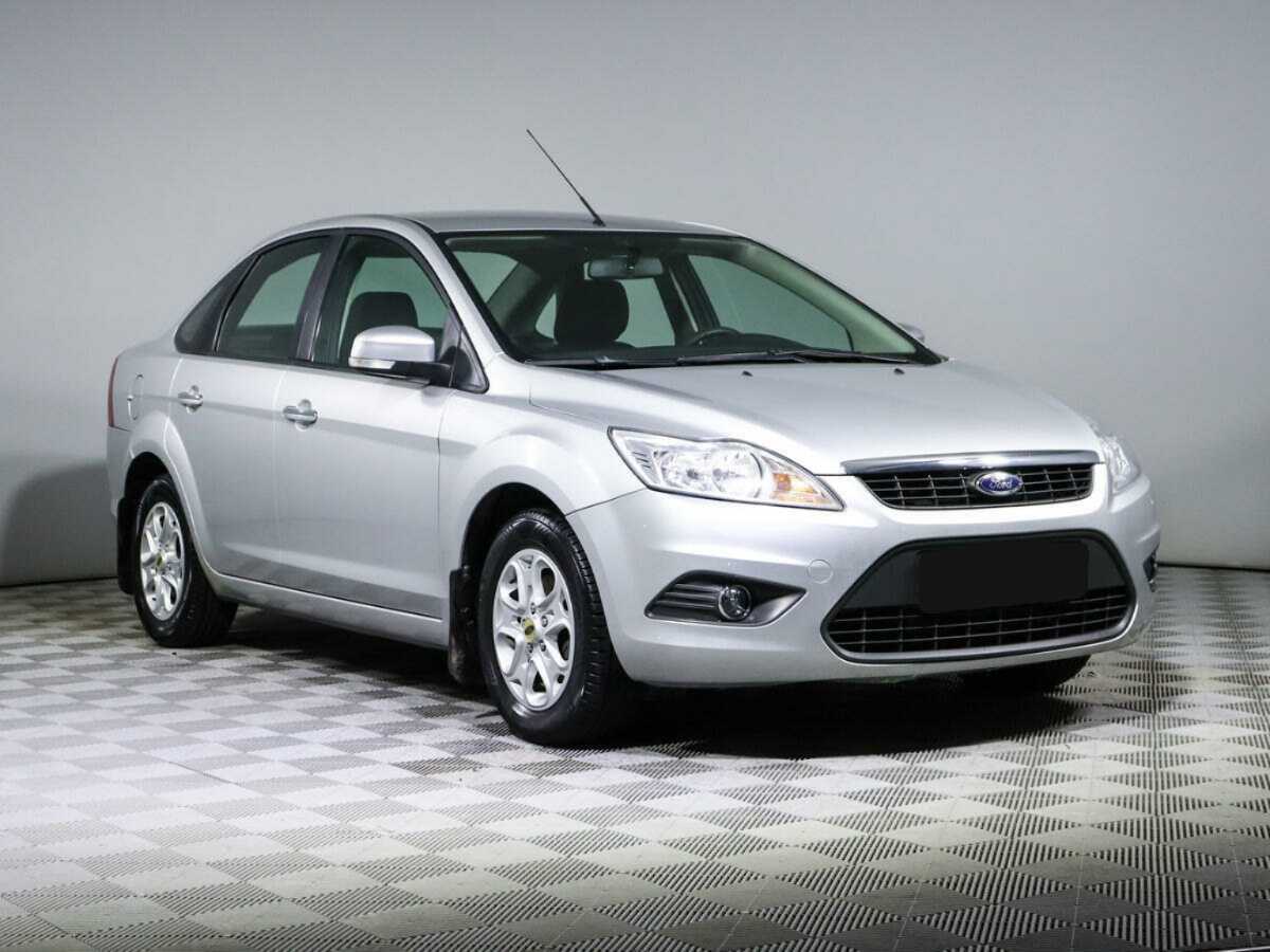 Купить Ford Focus с пробегом. Фото: #2