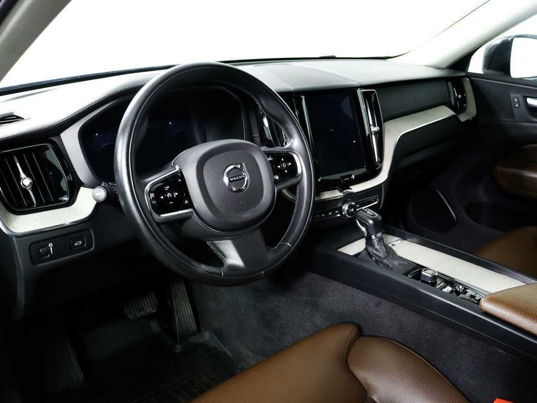 Купить Volvo XC60 с пробегом. Фото: #10