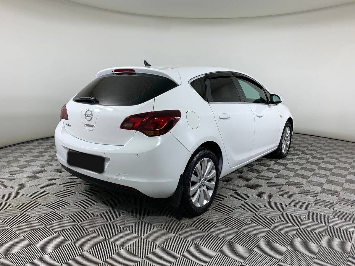 Купить Opel Astra с пробегом. Фото: #4