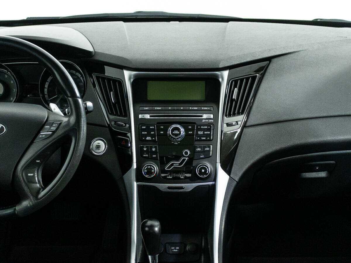 Купить Hyundai Sonata с пробегом. Фото: #13