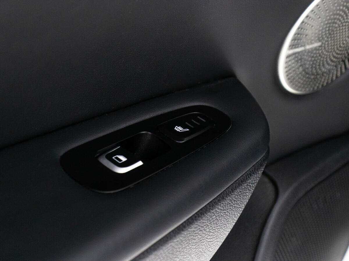 Купить Kia Stinger с пробегом. Фото: #23