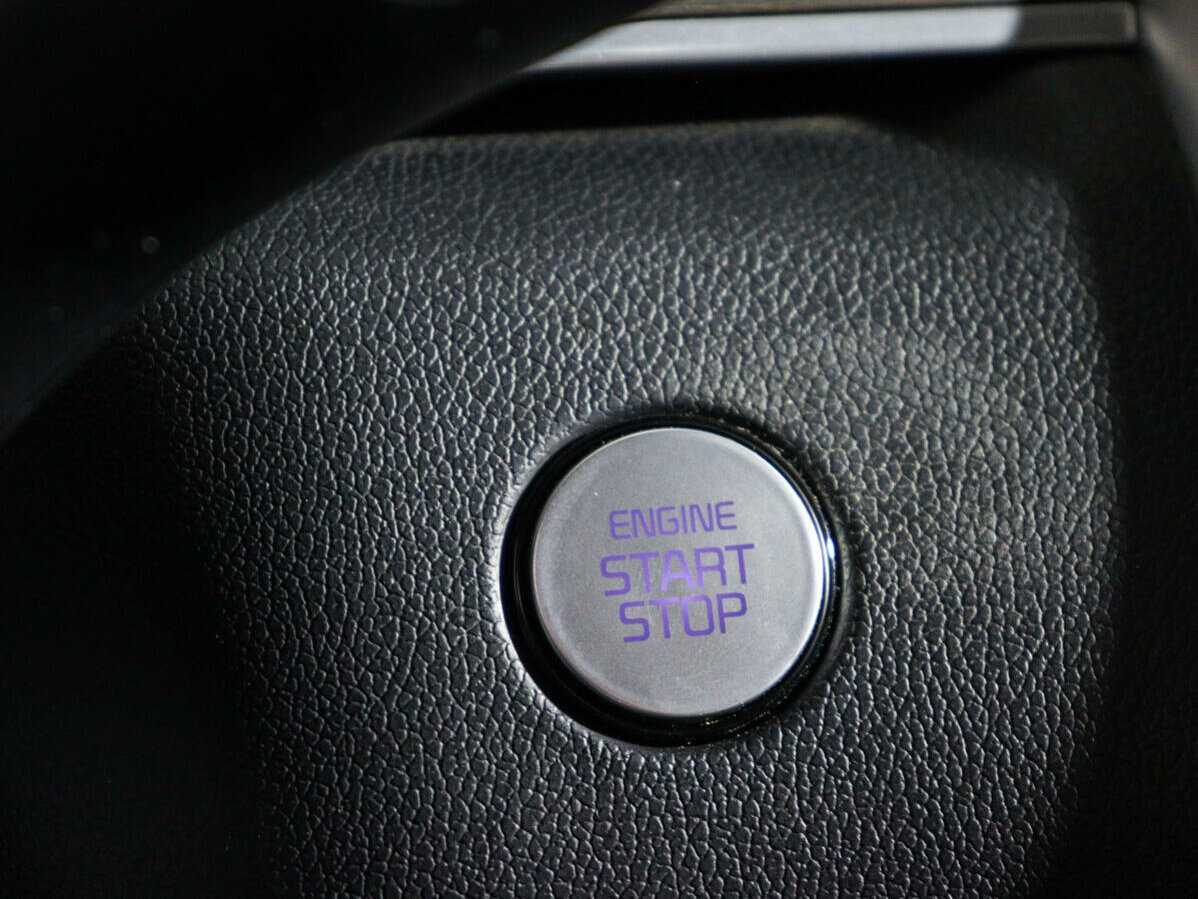 Купить Kia Sorento с пробегом. Фото: #18