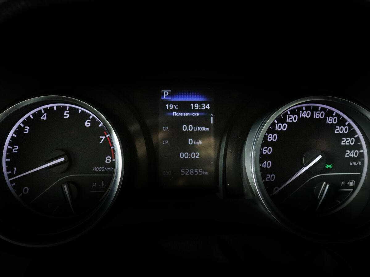 Купить Toyota Camry с пробегом. Фото: #10