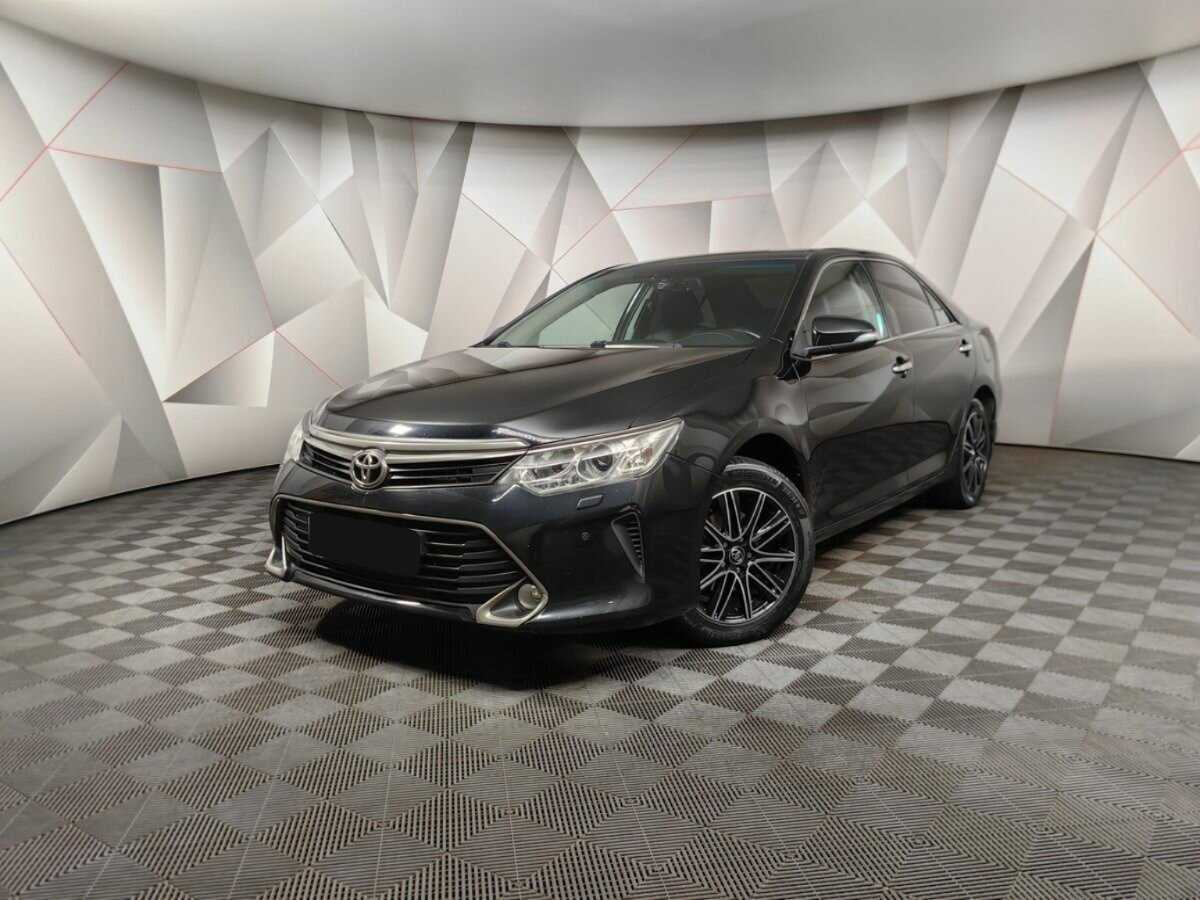 Купить Toyota Camry с пробегом. Посмотреть фото