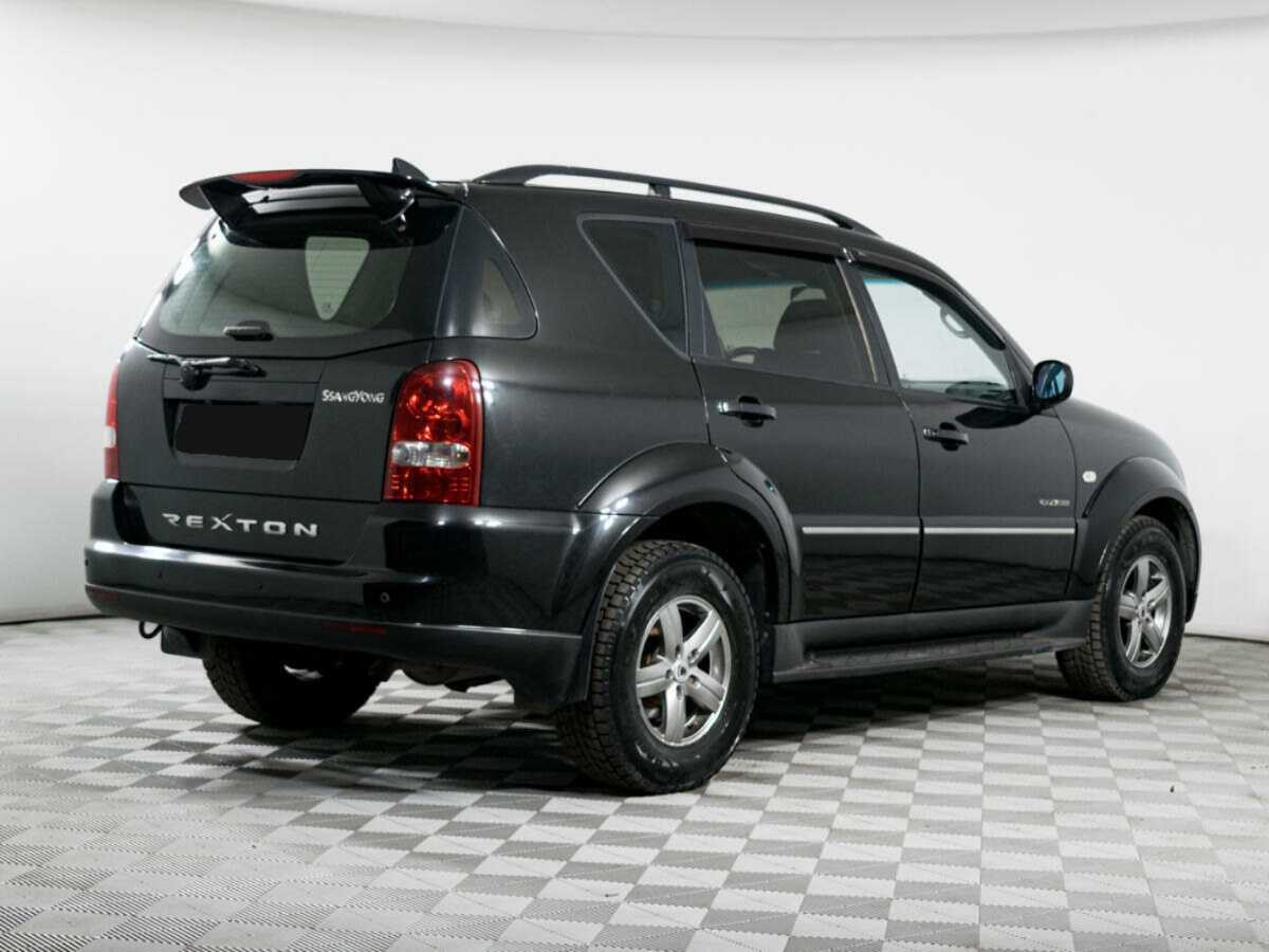 Купить SsangYong Rexton с пробегом. Фото: #2
