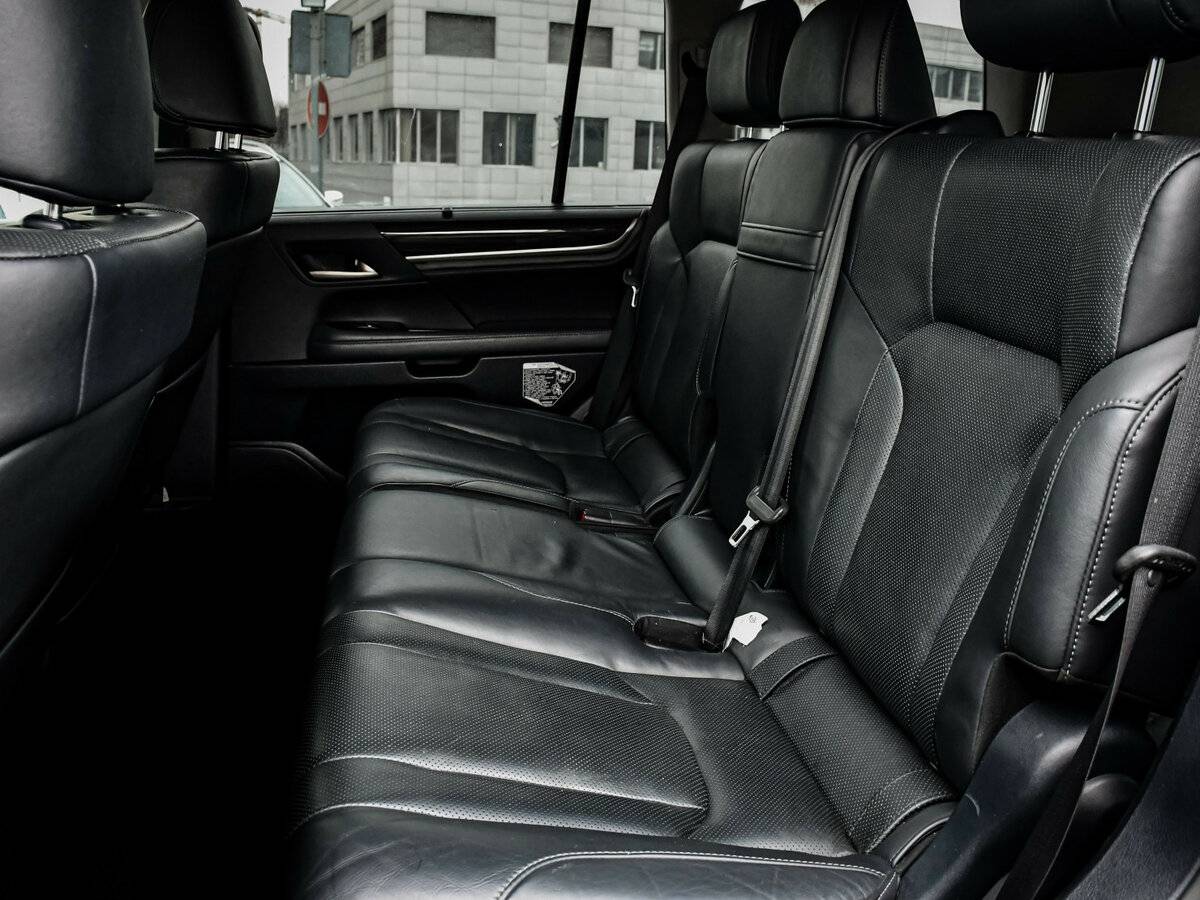 Купить Lexus LX с пробегом. Фото: #13