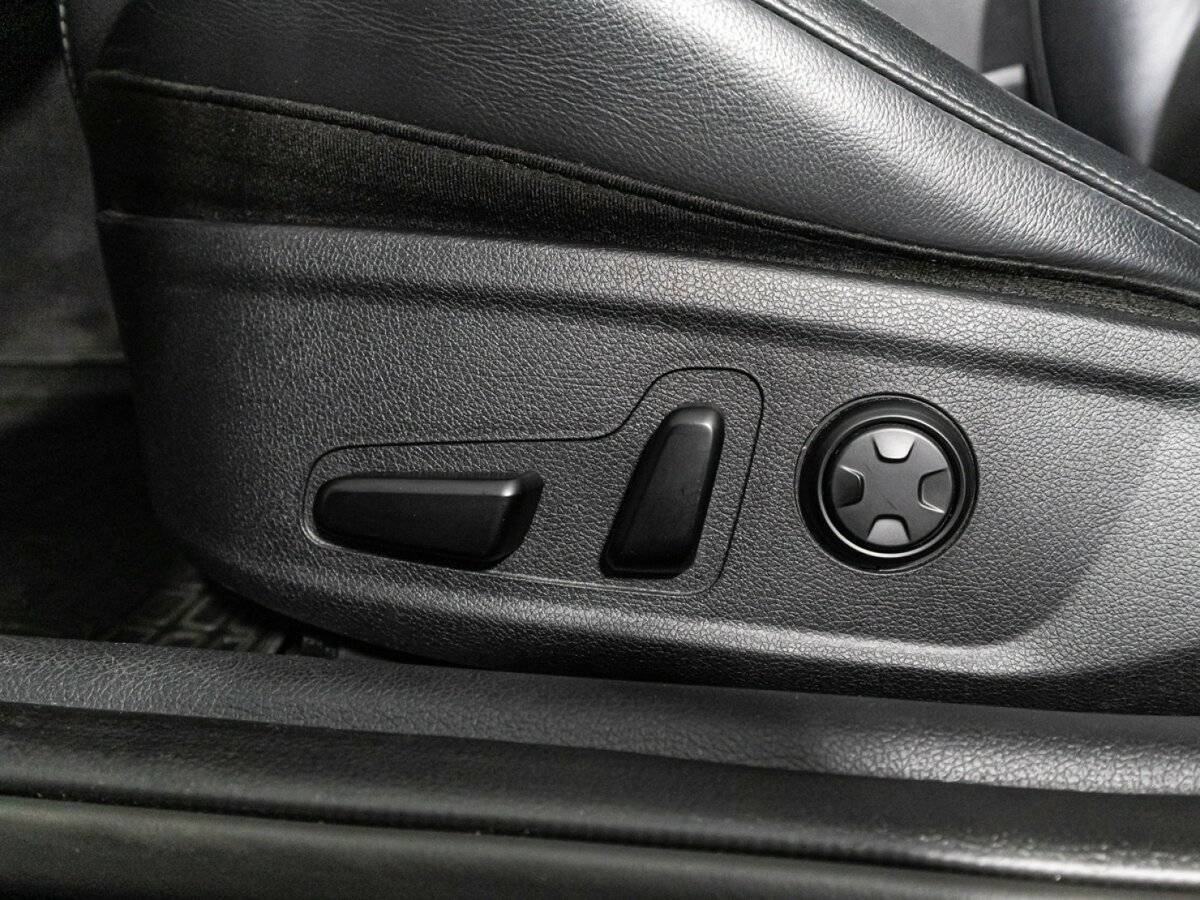 Купить Kia Stinger с пробегом. Фото: #15
